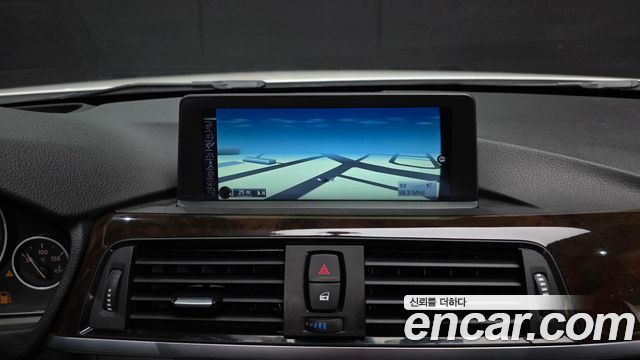 BMW 3-Series 2015 — photo 14