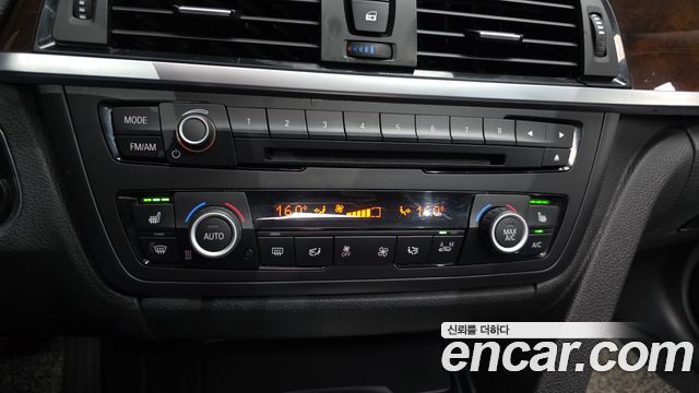 BMW 3-Series 2015 — photo 16