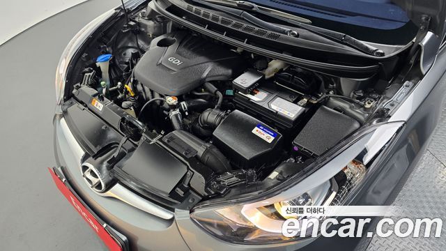 Hyundai AVANTE 2016 — photo 6