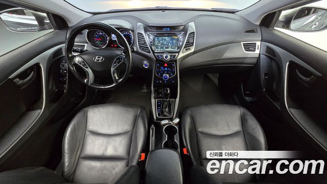Hyundai AVANTE 2016 — photo 7