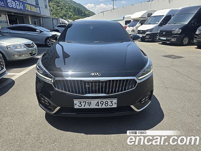 Kia K7 2019 — photo 1