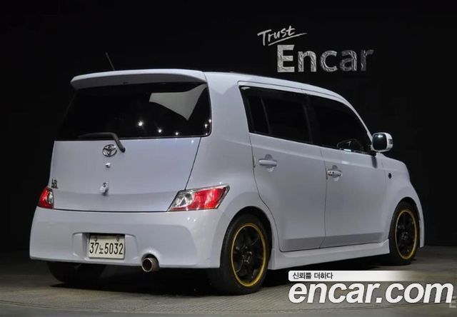 Toyota bB 2006 — photo 2