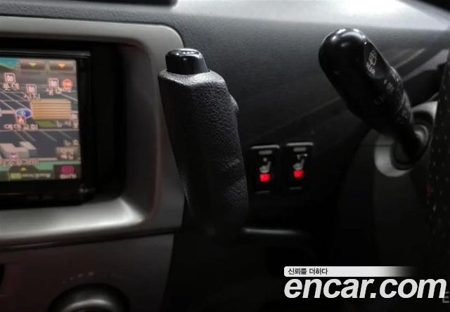 Toyota bB 2006 — photo 9