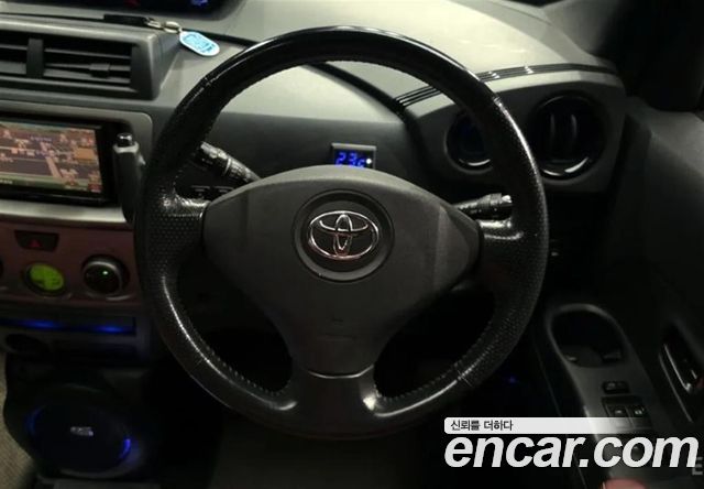Toyota bB 2006 — photo 13
