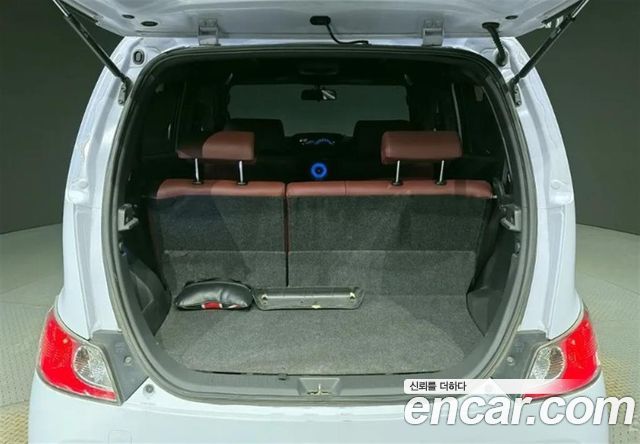 Toyota bB 2006 — photo 19