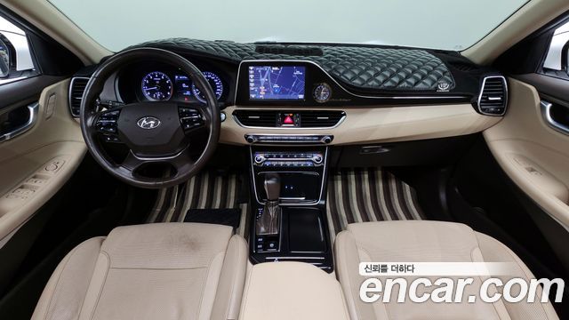 Hyundai Grandeur 2017 — photo 10