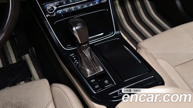 Hyundai Grandeur 2017 — photo 12