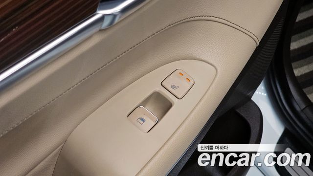 Hyundai Grandeur 2017 — photo 28