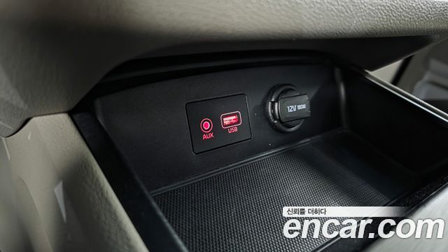 Kia Canival 2020 — photo 33