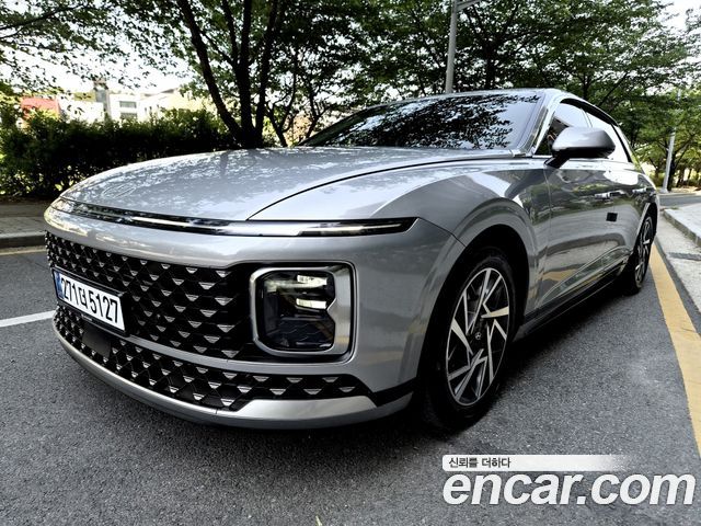 Hyundai Grandeur 2023 — photo 1