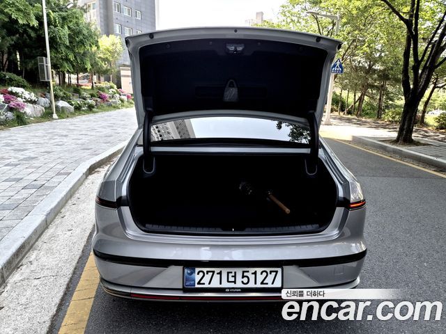 Hyundai Grandeur 2023 — photo 9