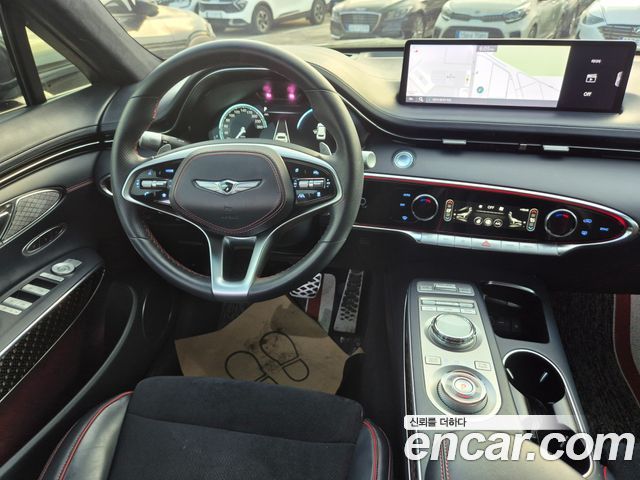 Genesis GV70 2021 — photo 8