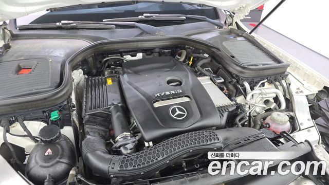 Mercedes-Benz GLC-Class 2019 — photo 6
