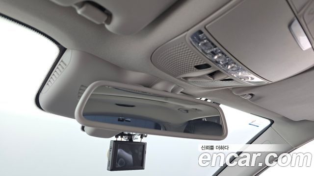 Mercedes-Benz GLC-Class 2019 — photo 29