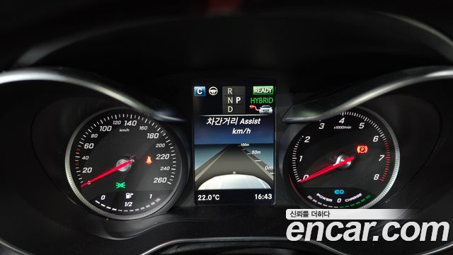 Mercedes-Benz GLC-Class 2019 — photo 35