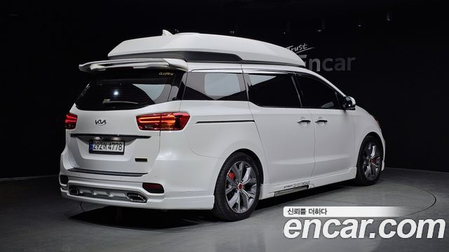 Kia Canival 2019 — photo 2