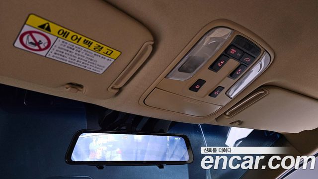 Kia Canival 2019 — photo 12