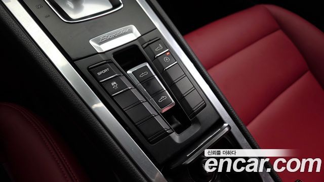 Porsche Boxster 2013 — photo 16