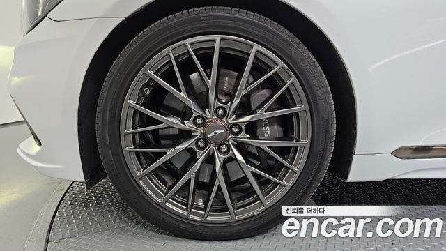 Genesis G80 2018 — photo 5