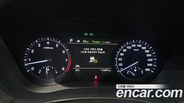 Genesis G80 2018 — photo 8