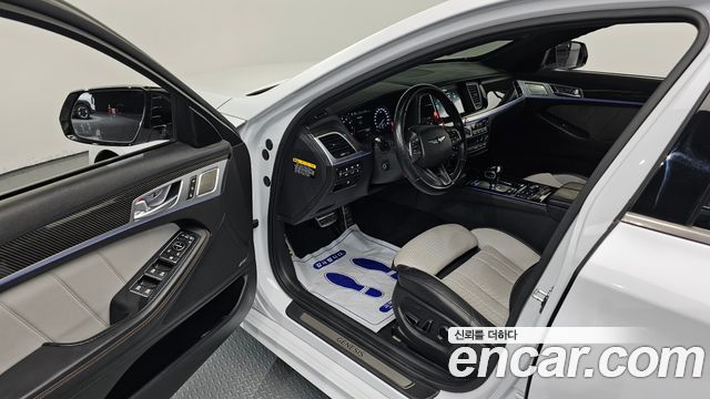 Genesis G80 2018 — photo 10
