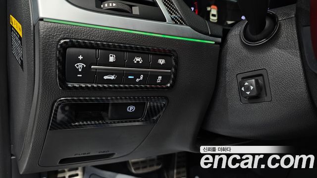 Genesis G80 2018 — photo 14