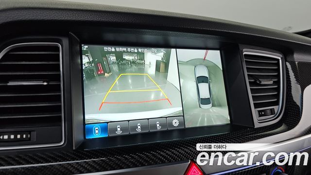 Genesis G80 2018 — photo 17
