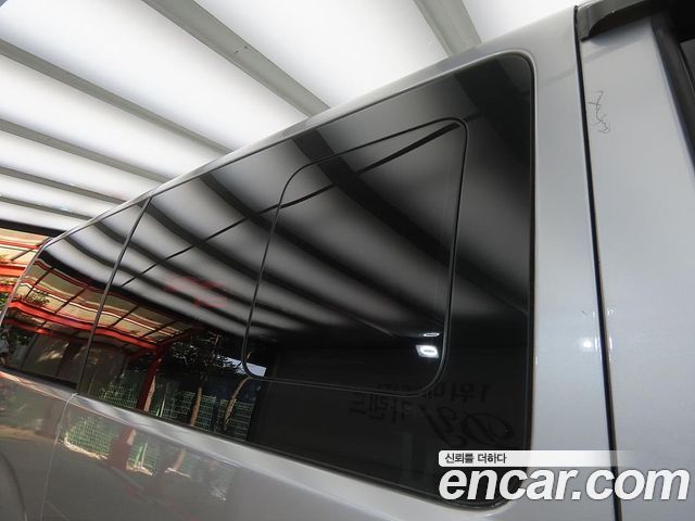 Hyundai Starex 2015 — photo 16