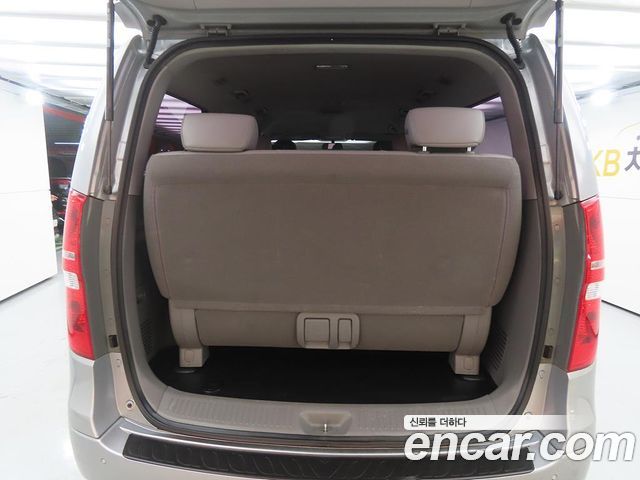Hyundai Starex 2015 — photo 18