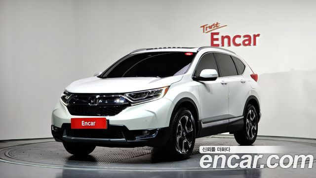 Honda CR-V 2019 — photo 1