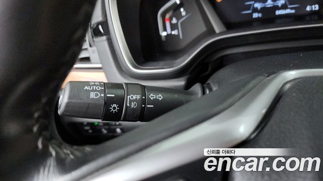 Honda CR-V 2019 — photo 28