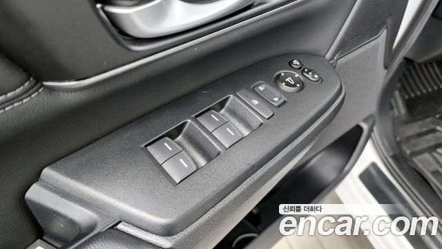 Honda CR-V 2019 — photo 30