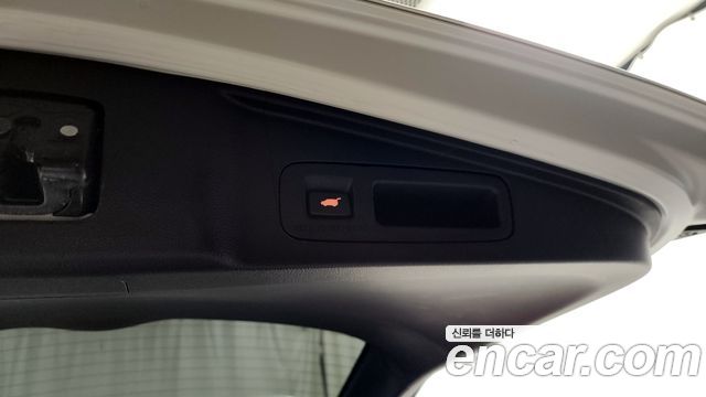 Honda CR-V 2019 — photo 34