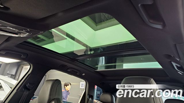 Audi Q7 2023 — photo 24