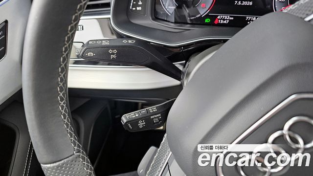 Audi Q7 2023 — photo 32