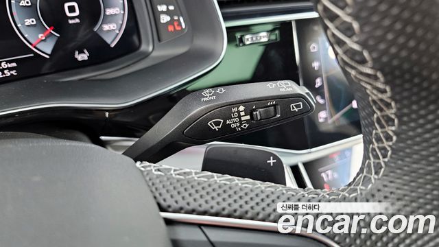 Audi Q7 2023 — photo 33