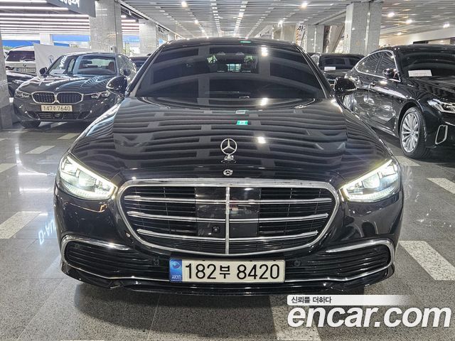 Mercedes-Benz S-Class 2022 — photo 3