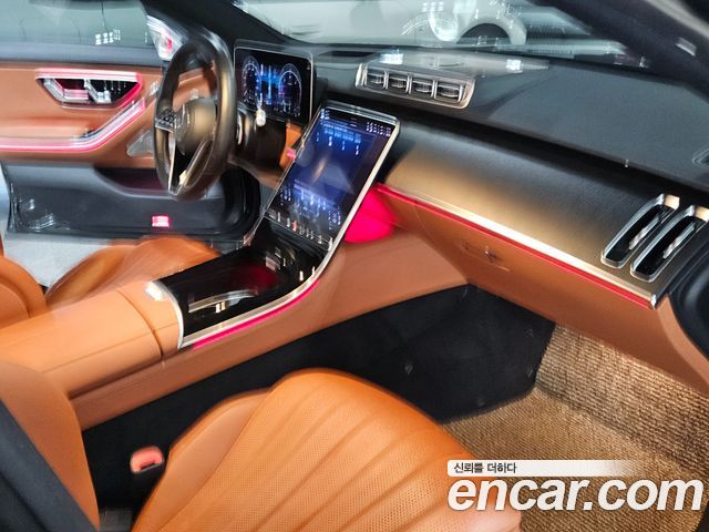 Mercedes-Benz S-Class 2022 — photo 11