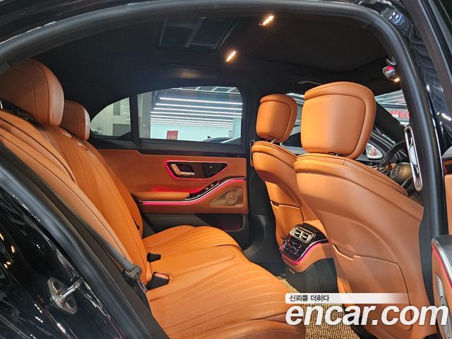Mercedes-Benz S-Class 2022 — photo 12