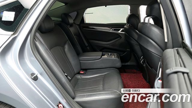 Hyundai Genesis 2015 — photo 11