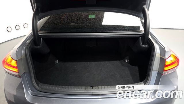 Hyundai Genesis 2015 — photo 17
