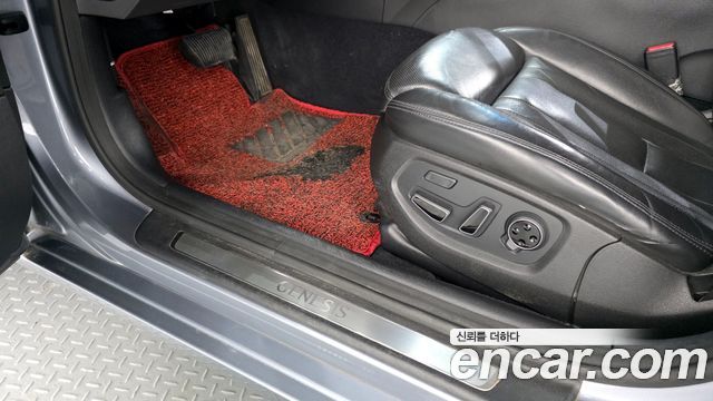 Hyundai Genesis 2015 — photo 18