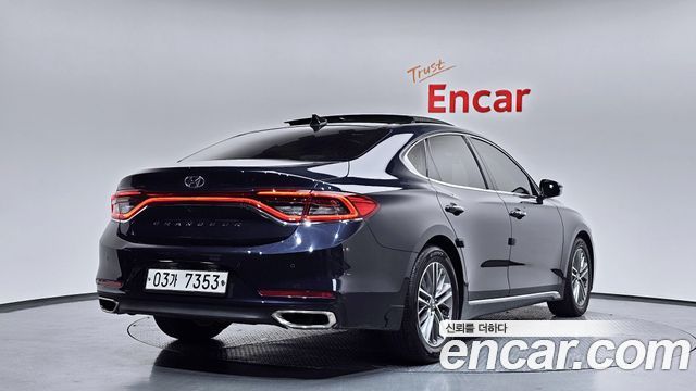 Hyundai Grandeur 2018 — photo 2