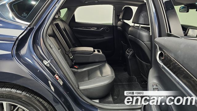 Hyundai Grandeur 2018 — photo 17