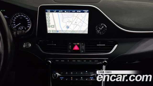 Hyundai Grandeur 2018 — photo 19
