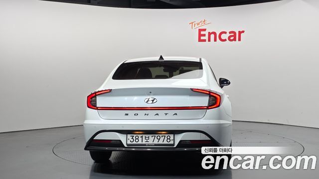 Hyundai Sonata 2021 — photo 4