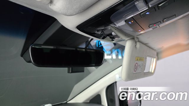 Hyundai Staria 2022 — photo 15