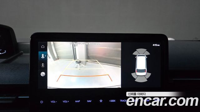 Hyundai Staria 2022 — photo 17
