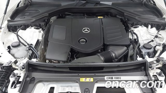 Mercedes-Benz GLC-Class 2024 — photo 6