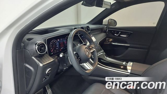 Mercedes-Benz GLC-Class 2024 — photo 9